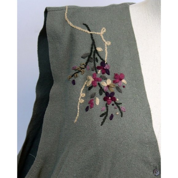 Koret Sweater Knit Vest sz 2X Green Embroidered Flower Bouquet Cottage Core - Picture 2 of 8